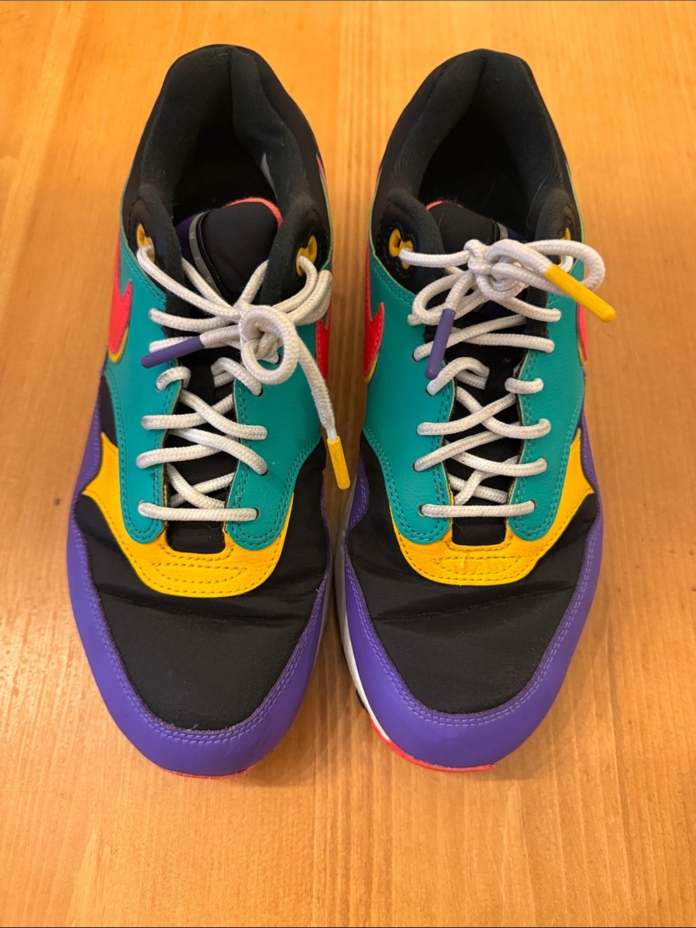 Nike Womans Multicolor Athletic Sneakers - Teal, Purple & Yellow